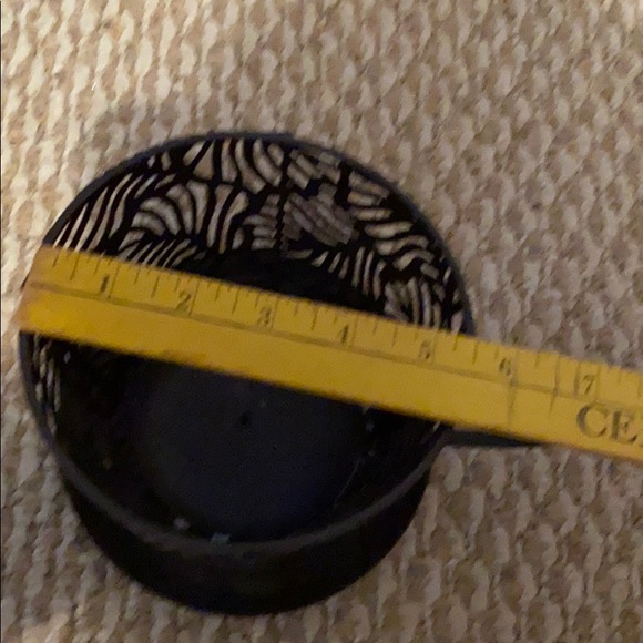 Ornate kitchen or coffee spot decoration! - Picture 5 of 5